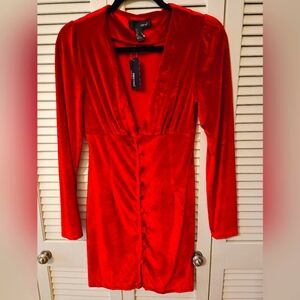 Suzanne Betro Red Crushed Velvet Dress Small Long Sleeved Loop hole buttons NWT